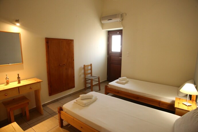 Imagen general del Hotel Oasis Rooms and Studios. Foto 10