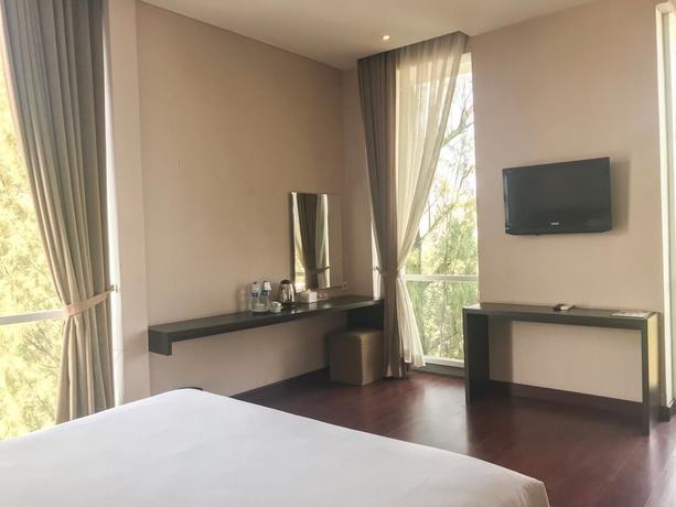 Imagen de la habitación del Hotel Oasis Siliwangi Sport. Foto 7