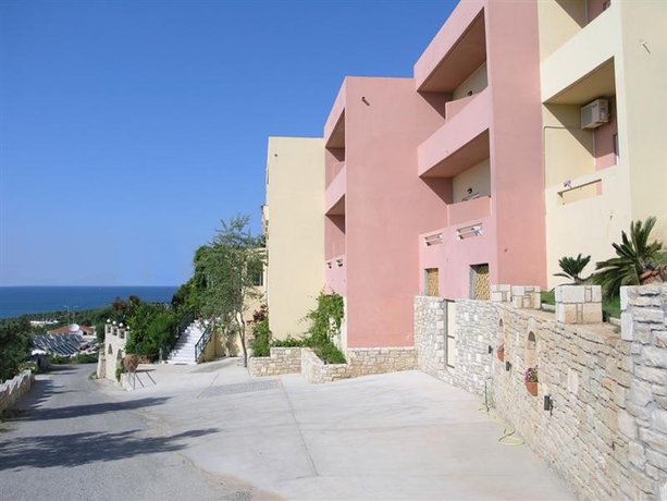 Imagen general del Hotel Oasis Skaleta Hotel. Foto 8