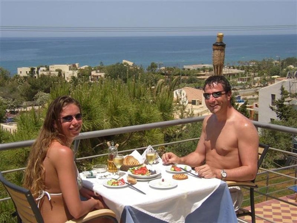 Imagen general del Hotel Oasis Skaleta Hotel. Foto 10