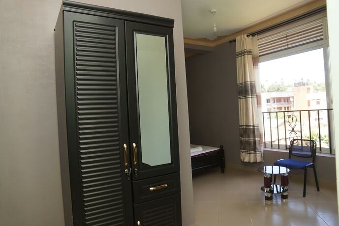 Imagen general del Hotel Oasis Top. Foto 9