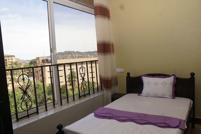 Imagen de la habitación del Hotel Oasis Top. Foto 18