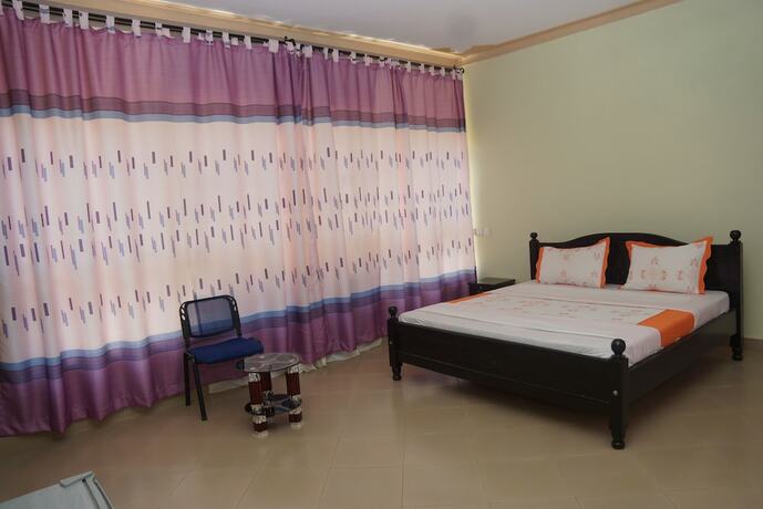 Imagen de la habitación del Hotel Oasis Top. Foto 20