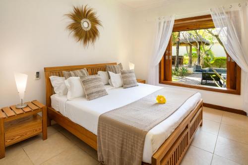 Imagen de la habitación del Hotel Oasis Villas by Fine and Country. Foto 16