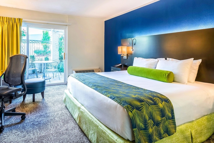 Imagen de la habitación del Hotel Oasis and Conv Center, Ascend Collection. Foto 16