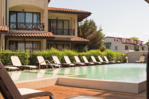 Imagen general del Hotel Oasis del Sol. Foto 3