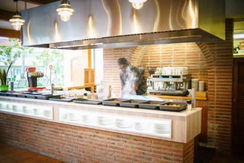 Imagen general del Hotel Oassium at Estival Park. Foto 8