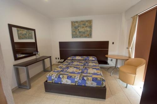 Imagen de la habitación del Hotel Oaxaca Inn Express. Foto 8