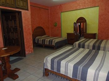 Imagen de los exteriores del Hotel Oaxtepec. Foto 13