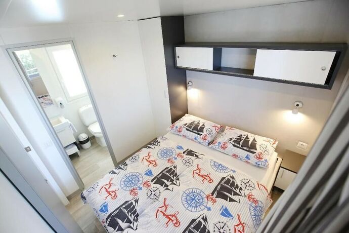 Imagen general del Hotel Oaza Mira Camping. Foto 5