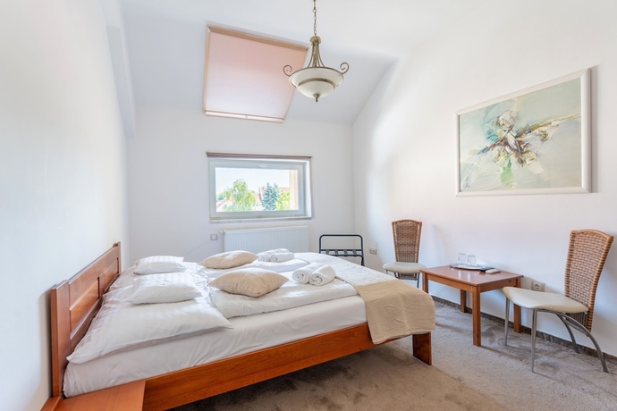 Imagen de la habitación del Hotel Oazis, NAGYKANIZSA. Foto 11