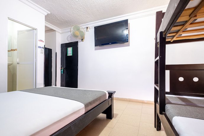 Imagen de la habitación del Hotel Obama Bucaramanga. Foto 3