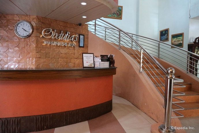 Imagen de los interiores del Hotel Obdulia's Business Inn. Foto 16