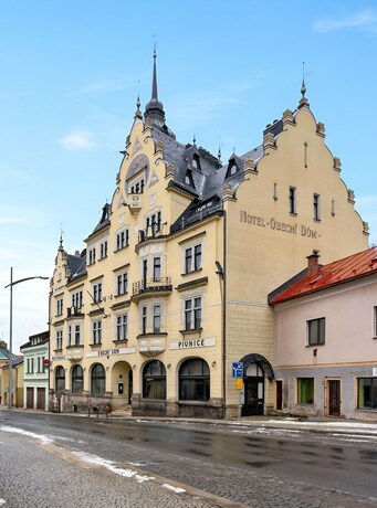Imagen general del Hotel Obecn&iacute; Dům. Foto 7