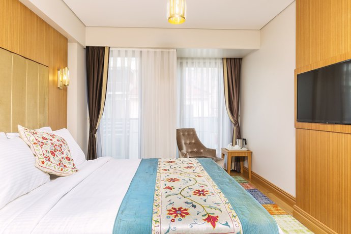 Imagen de la habitación del Hotel Obelisk and Suites. Foto 4