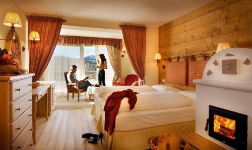 Imagen de la habitación del Hotel Obereggen. Foto 8