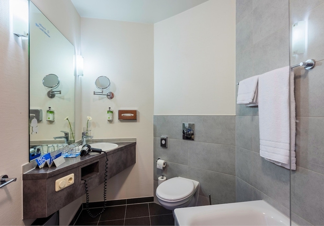 Imagen de la habitación del Hotel Oberhausen Neue Mitte affiliated by Meliá. Foto 13