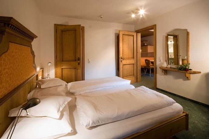 Imagen de la habitación del Hotel Obermair. Foto 6