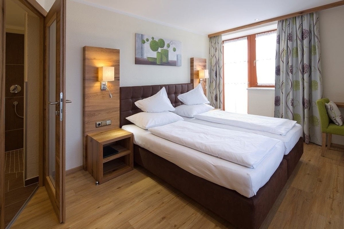 Imagen de la habitación del Hotel Obermair. Foto 11