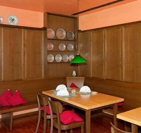 Imagen del bar/restaurante del Hotel Oberschwaebischer Hof. Foto 6