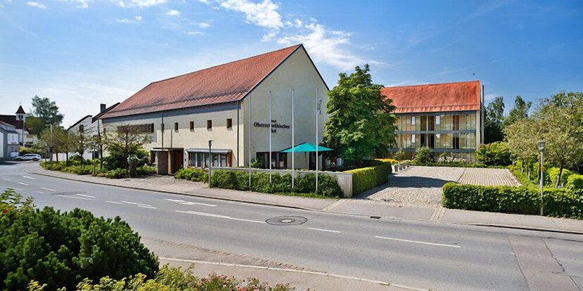 Imagen de los exteriores del Hotel Oberschwaebischer Hof. Foto 13