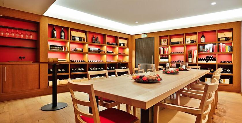 Imagen de los interiores del Hotel Oberschwaebischer Hof. Foto 18