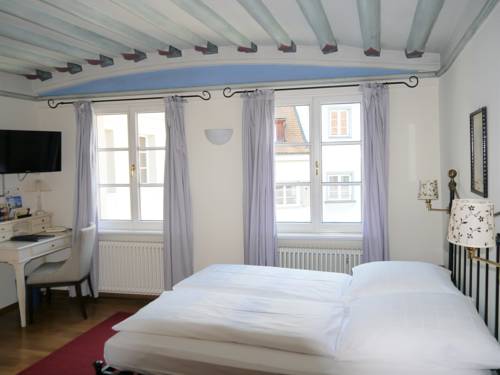 Imagen de la habitación del Hotel Obertor. Foto 5