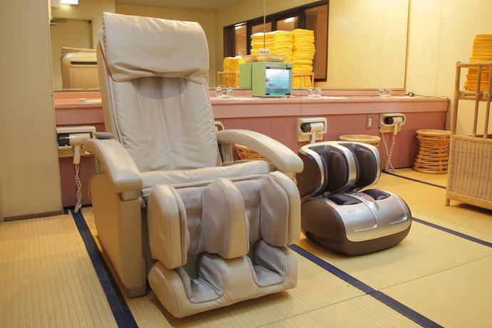 Imagen de los interiores del Hotel Obihiro Tennen Onsen Fukui. Foto 17