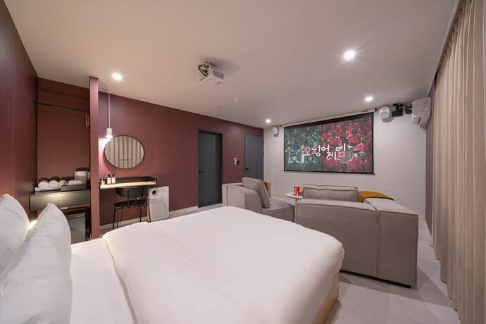 Imagen de la habitación del Hotel Object AANK Gumi. Foto 13