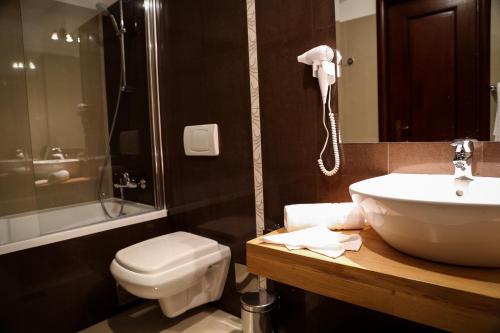 Imagen de la habitación del Hotel Oblique - Forest and Spa. Foto 9