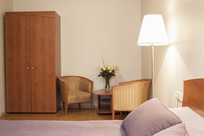 Imagen de la habitación del Hotel Obuhoff. Foto 10