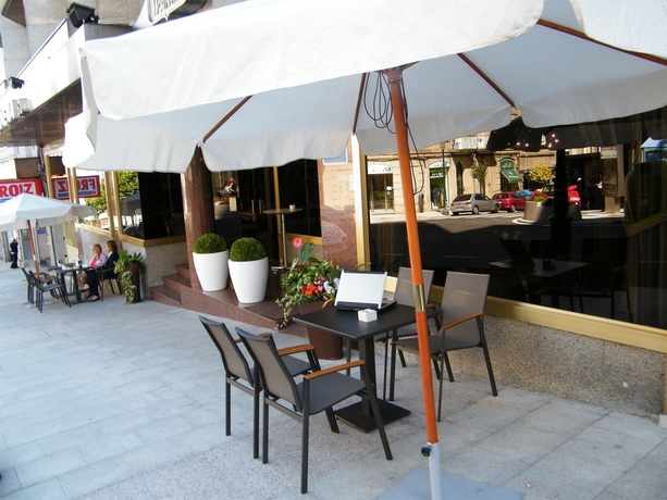 Imagen del bar/restaurante del Hotel Oca Ipanema. Foto 6