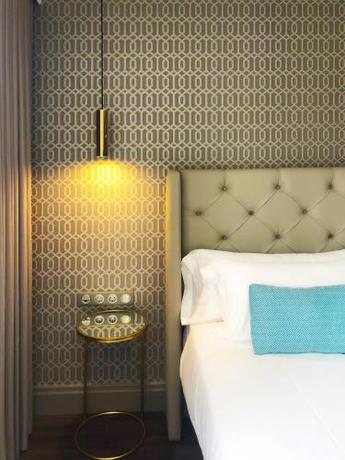 Imagen de la habitación del Hotel Oca Oriental Porto. Foto 19