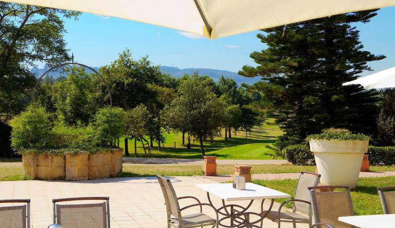 Imagen general del Hotel Oca Palacio De La Llorea and Spa. Foto 8