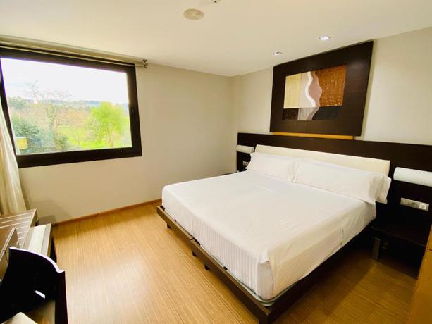 Imagen general del Hotel Oca Palacio De La Llorea and Spa. Foto 18