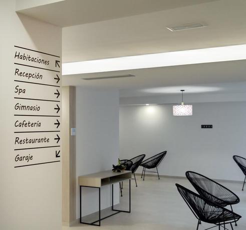 Imagen de los interiores del Hotel Oca Playa De Foz and Spa. Foto 24