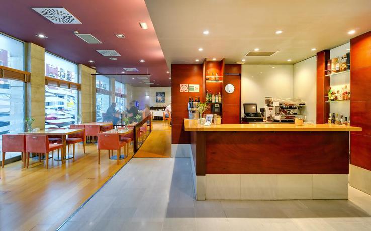 Imagen de los interiores del Hotel Oca Villa De Avilés. Foto 8