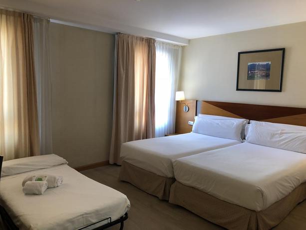 Imagen de la habitación del Hotel Oca Villa De Avilés. Foto 5