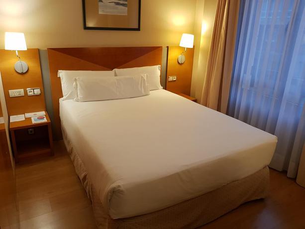 Imagen de la habitación del Hotel Oca Villa De Avilés. Foto 7