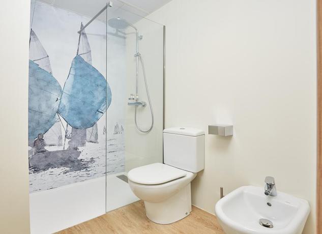 Imagen de la habitación del Hotel Occidental Alicante. Foto 10