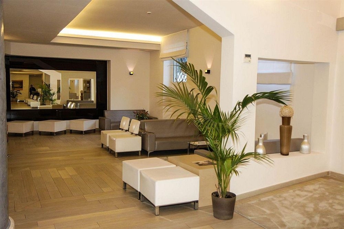 Imagen de los interiores del Hotel Occidental Aurelia. Foto 5