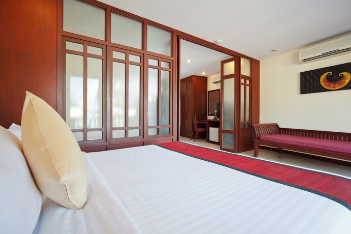 Imagen de la habitación del Hotel Occidental Bangtao Beach Resort. Foto 2