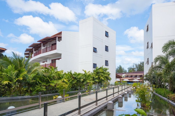 Imagen de los interiores del Hotel Occidental Bangtao Beach Resort. Foto 10