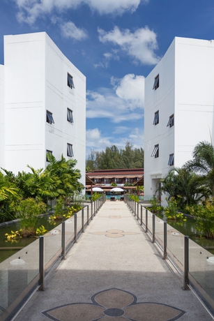 Imagen de los interiores del Hotel Occidental Bangtao Beach Resort. Foto 14