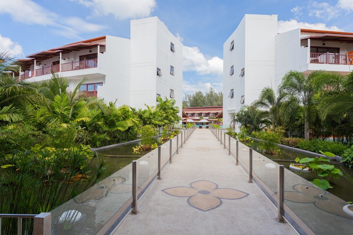 Imagen de los interiores del Hotel Occidental Bangtao Beach Resort. Foto 15