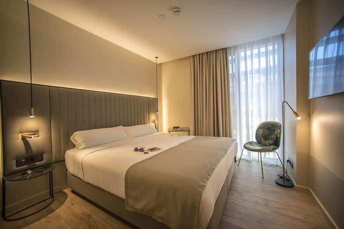 Imagen de la habitación del Hotel Occidental Barcelona 1929. Foto 9