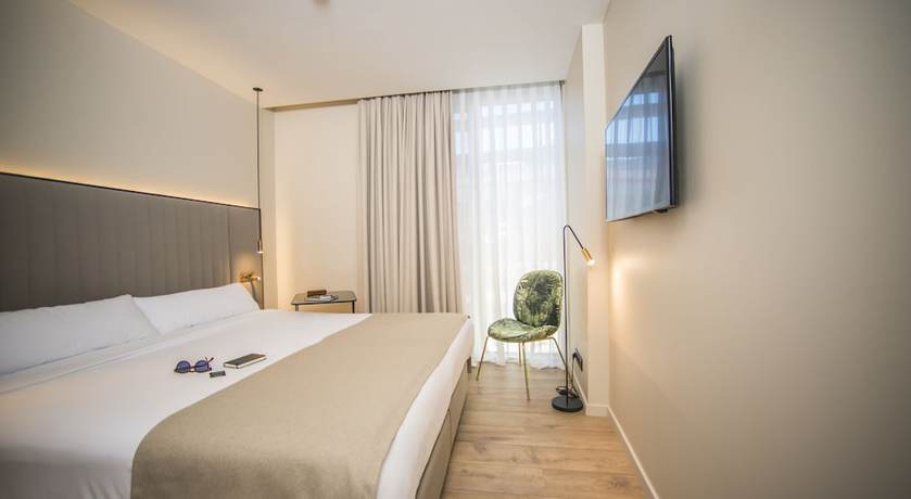 Imagen de la habitación del Hotel Occidental Barcelona 1929. Foto 15