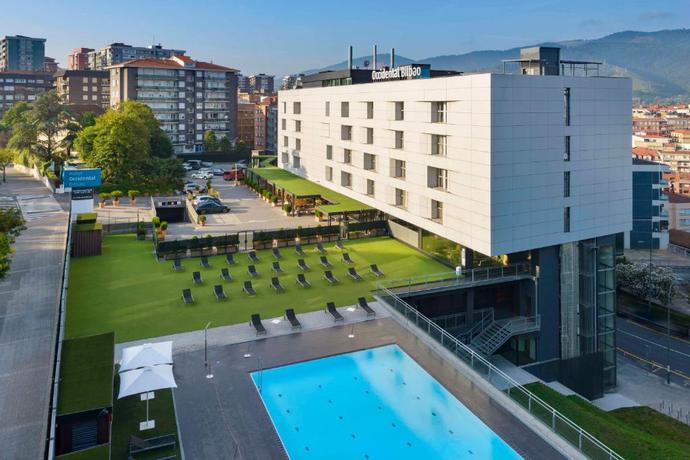 Imagen de los exteriores del Hotel Occidental Bilbao. Foto 12