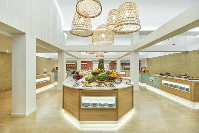 Imagen general del Hotel Occidental Cala Viñas. Foto 5