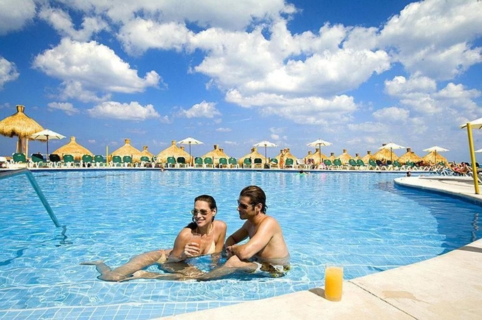 Imagen de los exteriores del Hotel Occidental Cozumel - All Inclusive. Foto 4